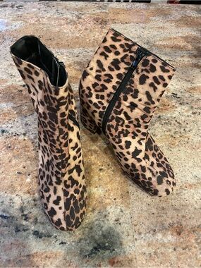 Leopard Print Ankle Booties with Side Zip - Women